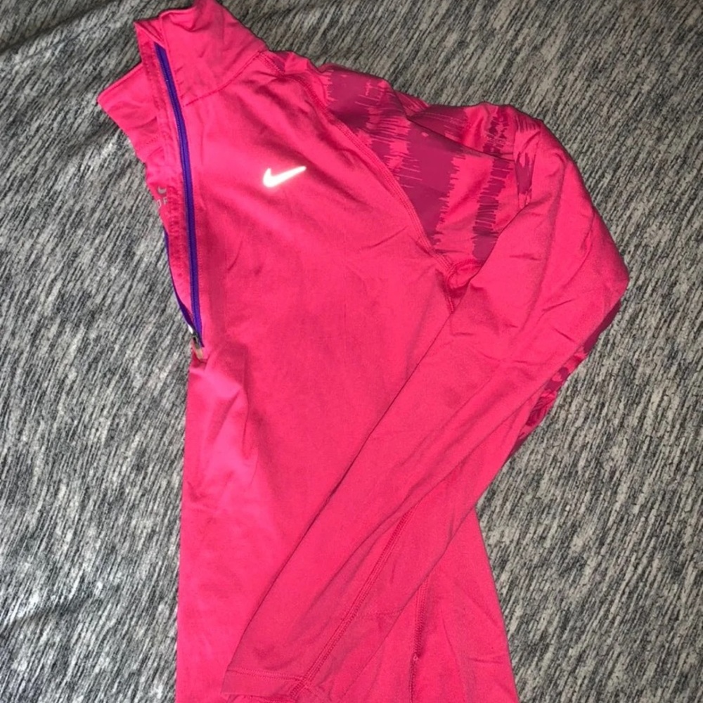 Nike dri fit long sleeve